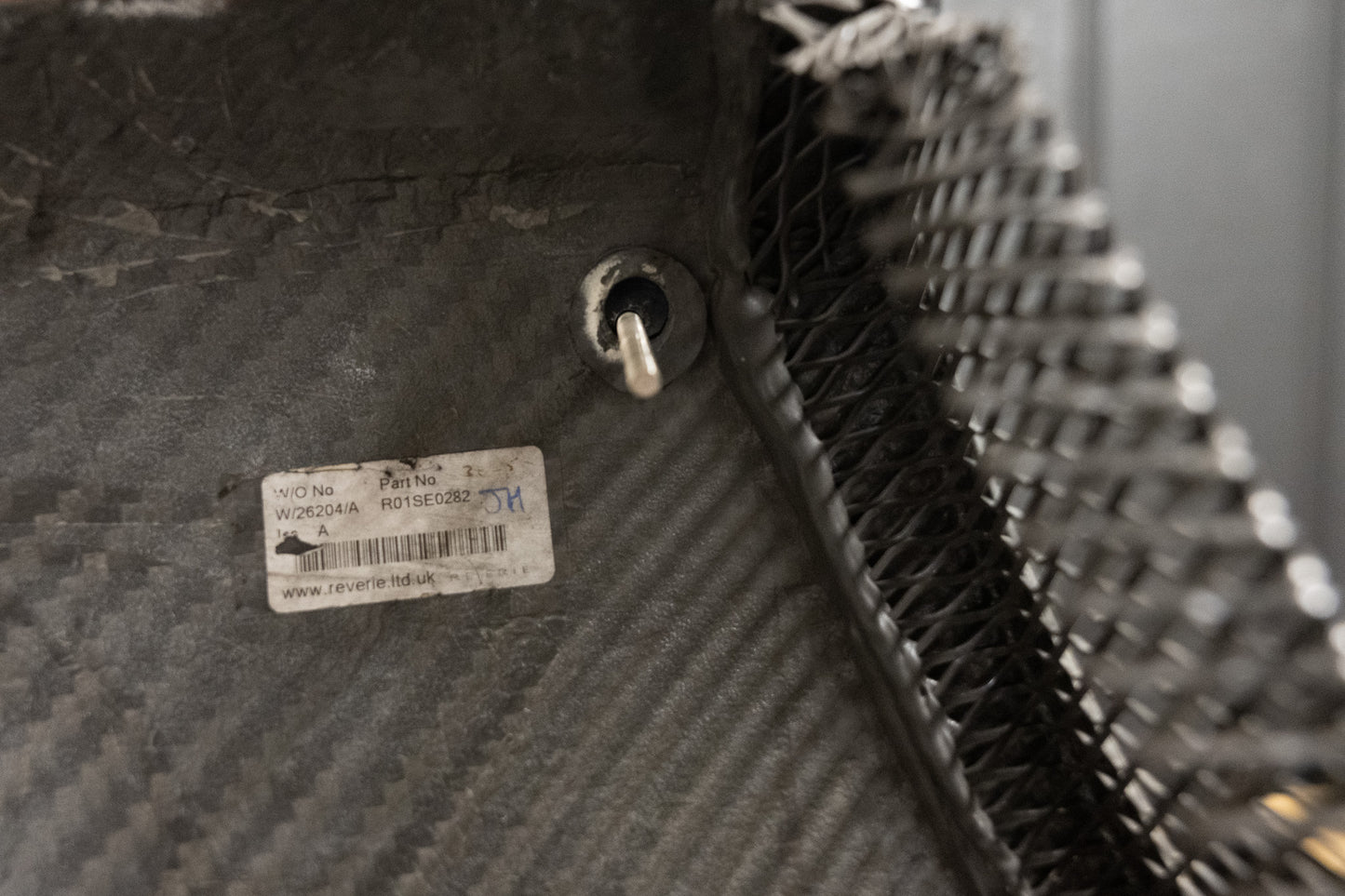 Reverie carbon fiber wide side scoops